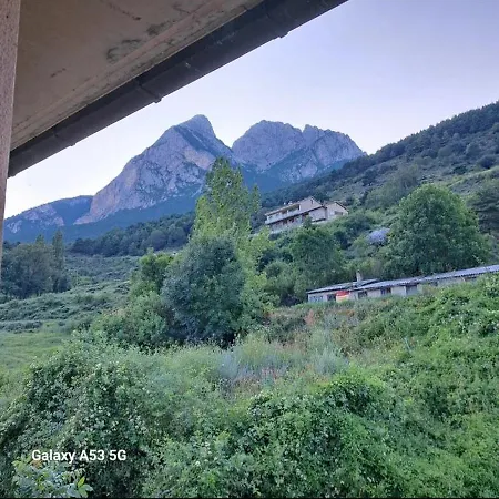 Apartment Ensija Pedraforca